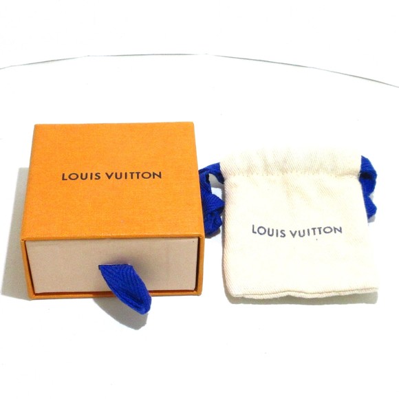 LOUIS VUITTON Lockit Necklace - Picture 7 of 7